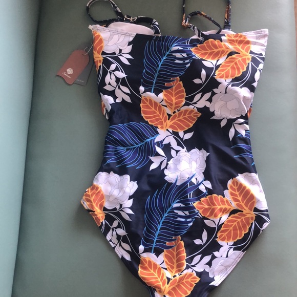 Bathing suit, Brand: Smismivo, Size: Medium. - Picture 5 of 7